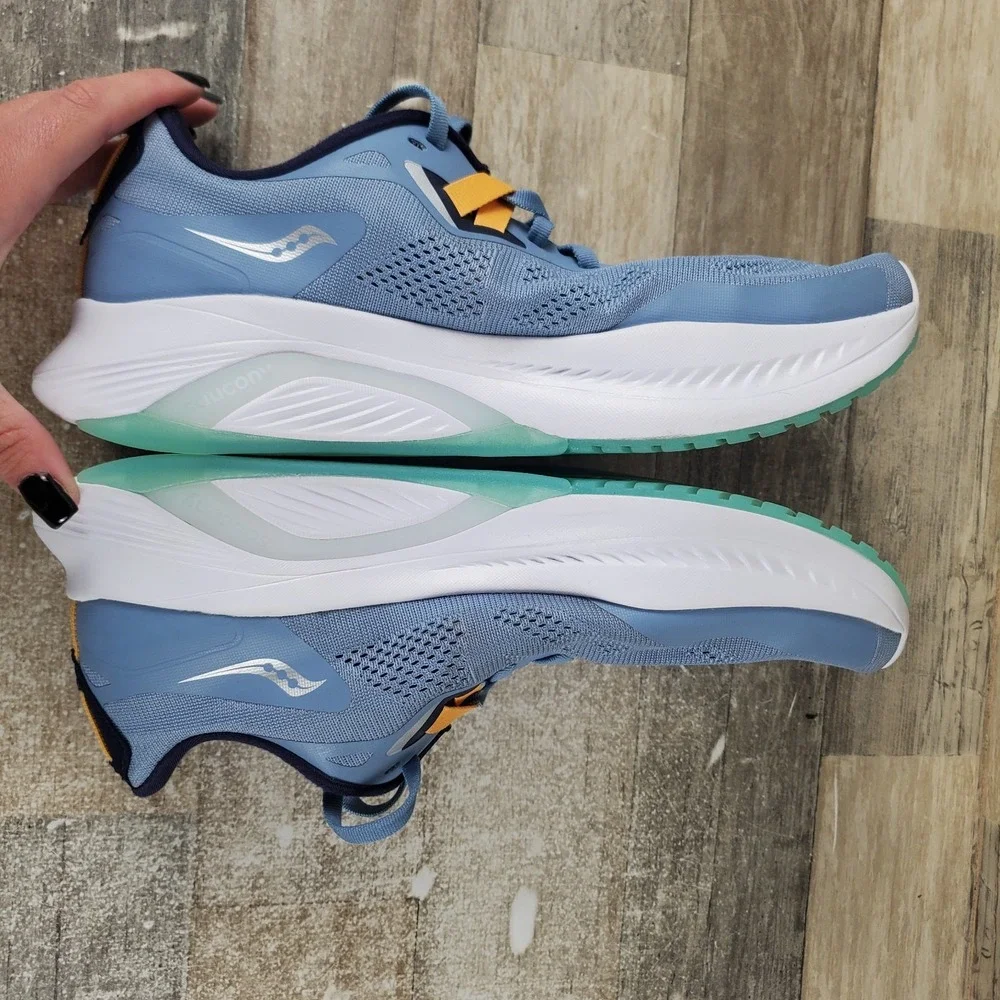 Saucony Guide 15 Womens Shoe Sz 10 Running Sky Blue Mesh Lace Up Low Top Sneaker